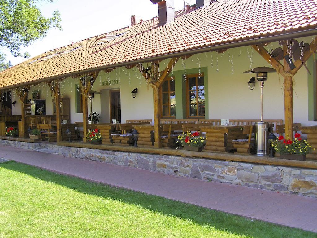 斯塔库米罗绍夫酒店 Mirosov  外观 照片